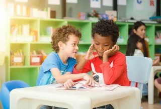 Curso gratuito de A Leitura na Educação Infantil