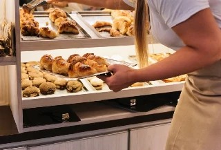 Curso gratuito de Atendente de Padaria