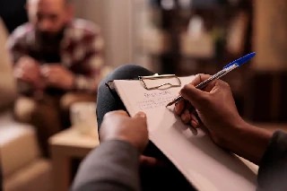 Curso gratuito de Atualização em Psicoterapia Analítica