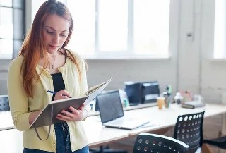 Curso gratuito de Básico de Secretário Escolar