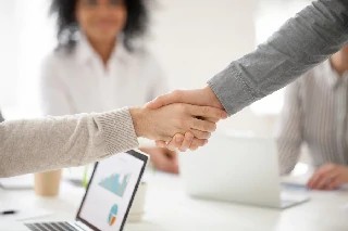 Curso gratuito de Básico em Ações Eficazes em Vendas
