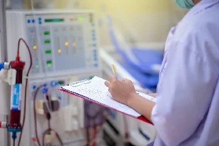 Curso gratuito de Básico em Hemodiálise