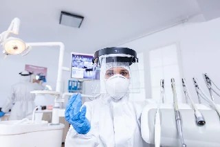 Curso gratuito de Básico em Odontologia na Pandemia