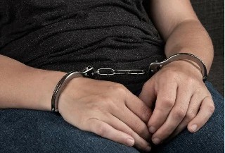 Curso gratuito de Lidando com Jovens Infratores