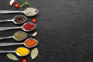 Curso gratuito de Temperos e Condimentos